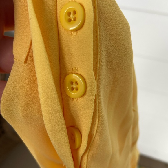 Torrid Harper Yellow Georgette Sleeveless Tank 1X - Picture 7 of 8